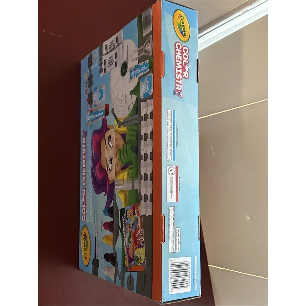 New, Unopened Crayola Color Chemistry Lab Set Instructions 50 Experiments STEM